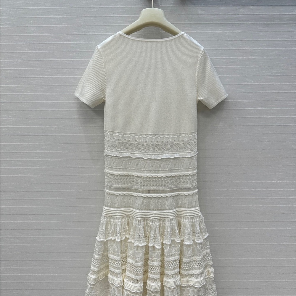 Alaia Cream Lace Tiered Zip-Front Dress - Picture 8 of 9